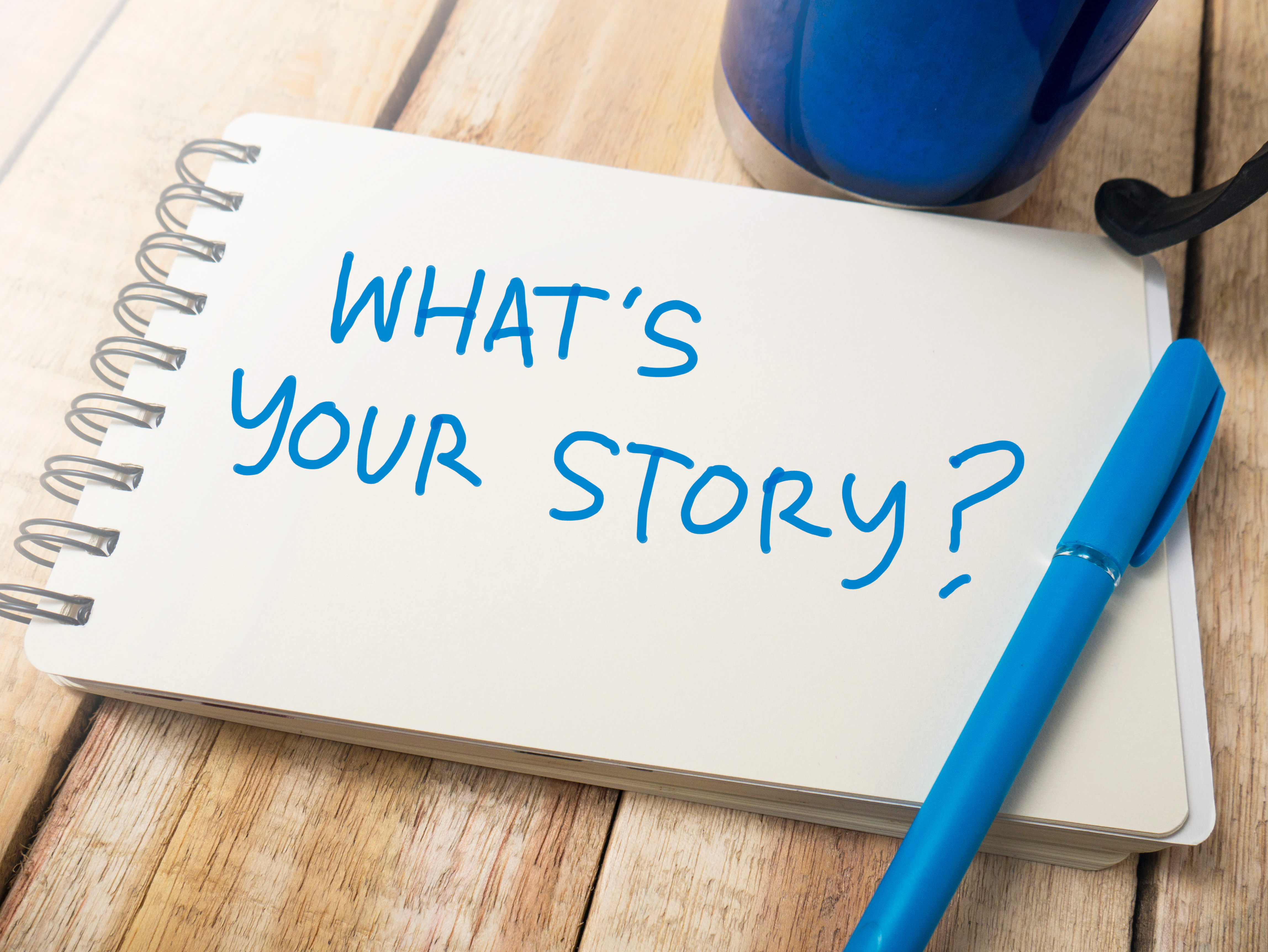 你有什么故事?是用蓝墨水写在普通记事本上的。